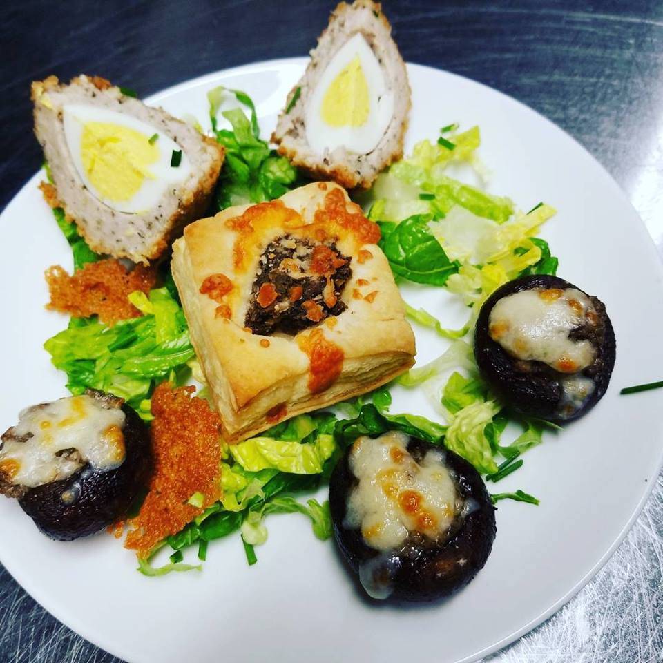 The Grand Templin Pub | restaurant | 216 St Andrew St W, Fergus, ON N1M 1N7, Canada | 2263834483 OR +1 226-383-4483