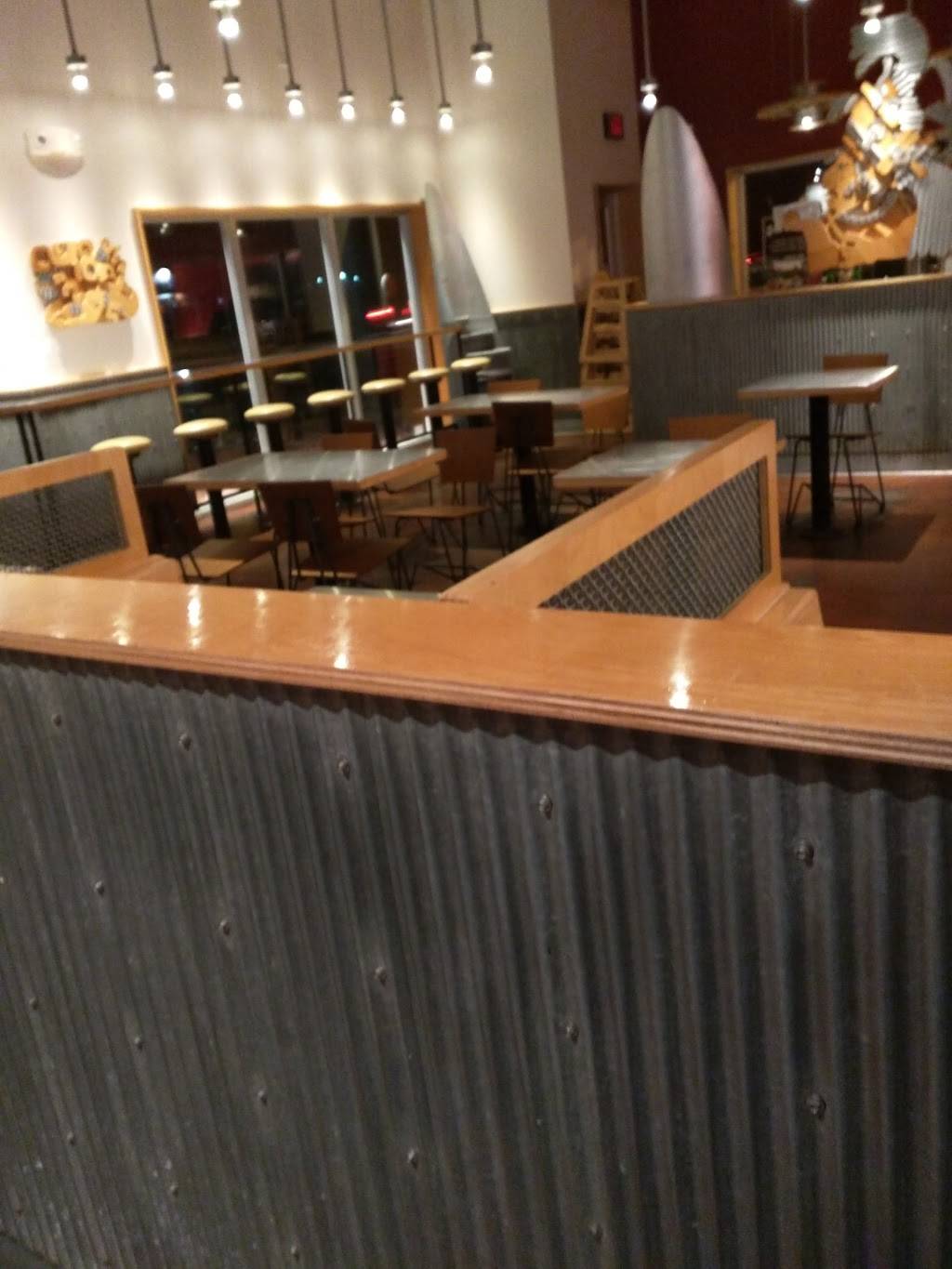 Chipotle Mexican Grill | restaurant | 4489 N High St, Columbus, OH 43214, USA | 6142635547 OR +1 614-263-5547