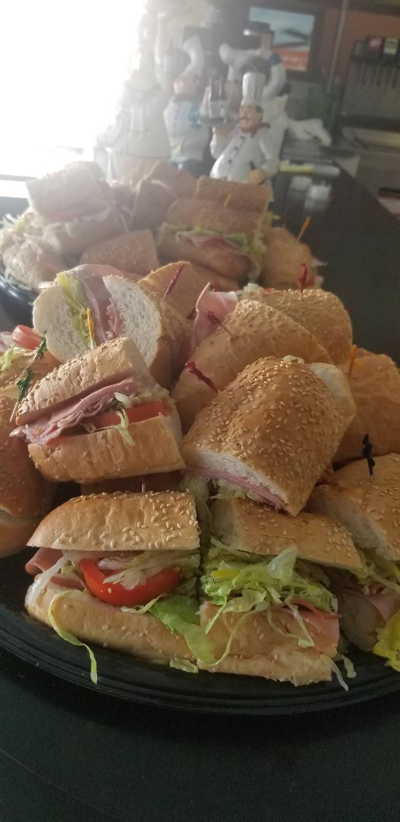 Little Roma Restaurant | meal delivery | 5575 Baltimore Dr, La Mesa, CA 91942, USA | 6194617000 OR +1 619-461-7000