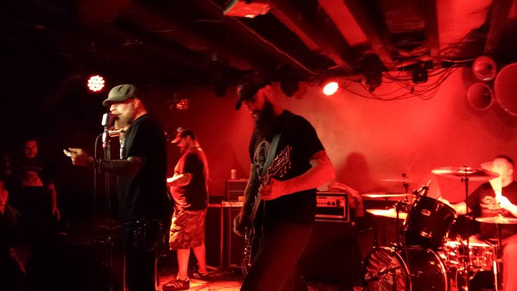 DC9 Nightclub | night club | 1940 9th St NW, Washington, DC 20001, USA | 2024835000 OR +1 202-483-5000