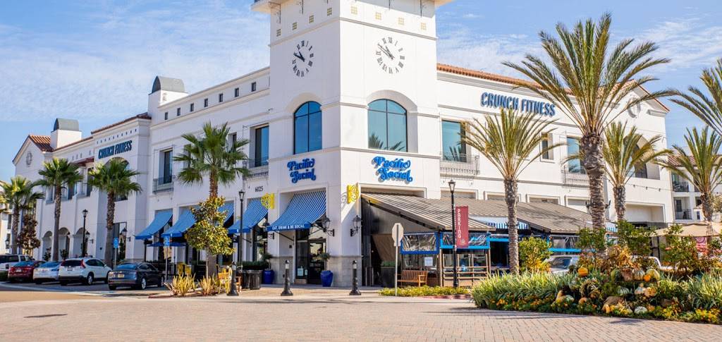 Pacific Social | restaurant | 6025 Village Way, San Diego, CA 92130, USA | 8587206645 OR +1 858-720-6645