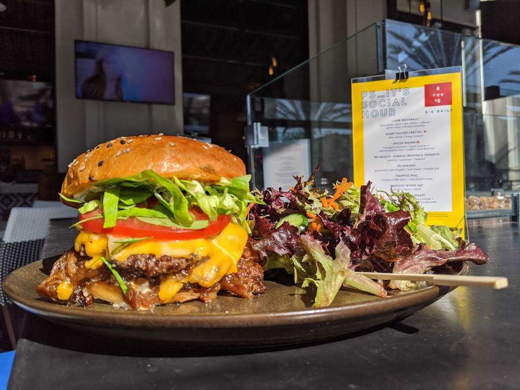 Pacific Social | restaurant | 6025 Village Way, San Diego, CA 92130, USA | 8587206645 OR +1 858-720-6645