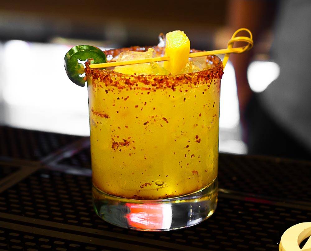 Cabo Dogs | restaurant | 7022 Hwy 6 #100, Missouri City, TX 77459, USA | 8322716900 OR +1 832-271-6900