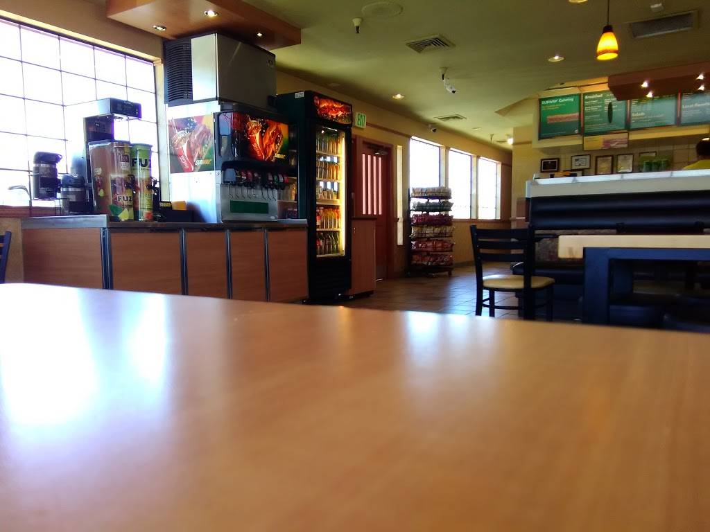 Subway Restaurants | restaurant | 851-Z 5th St, Gonzales, CA 93926, USA | 8316753437 OR +1 831-675-3437