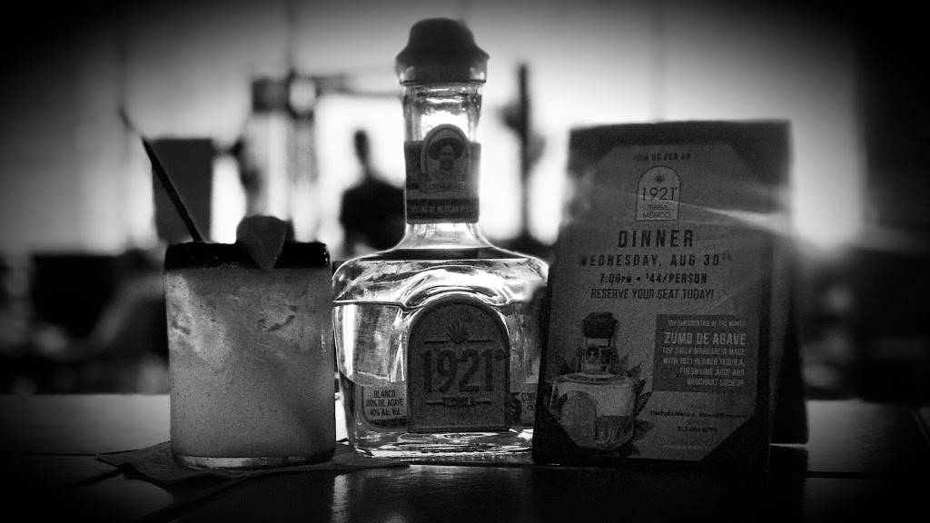 Hecho En Mexico Montopolis | restaurant | 2101 Montopolis Dr #23, Austin, TX 78741, USA | 7372024534 OR +1 737-202-4534