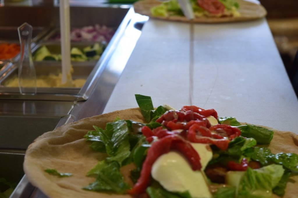 Pick Pockets and Deli Groton,CT | restaurant | 214 CT-12, Groton, CT 06340, USA | 8609100235 OR +1 860-910-0235