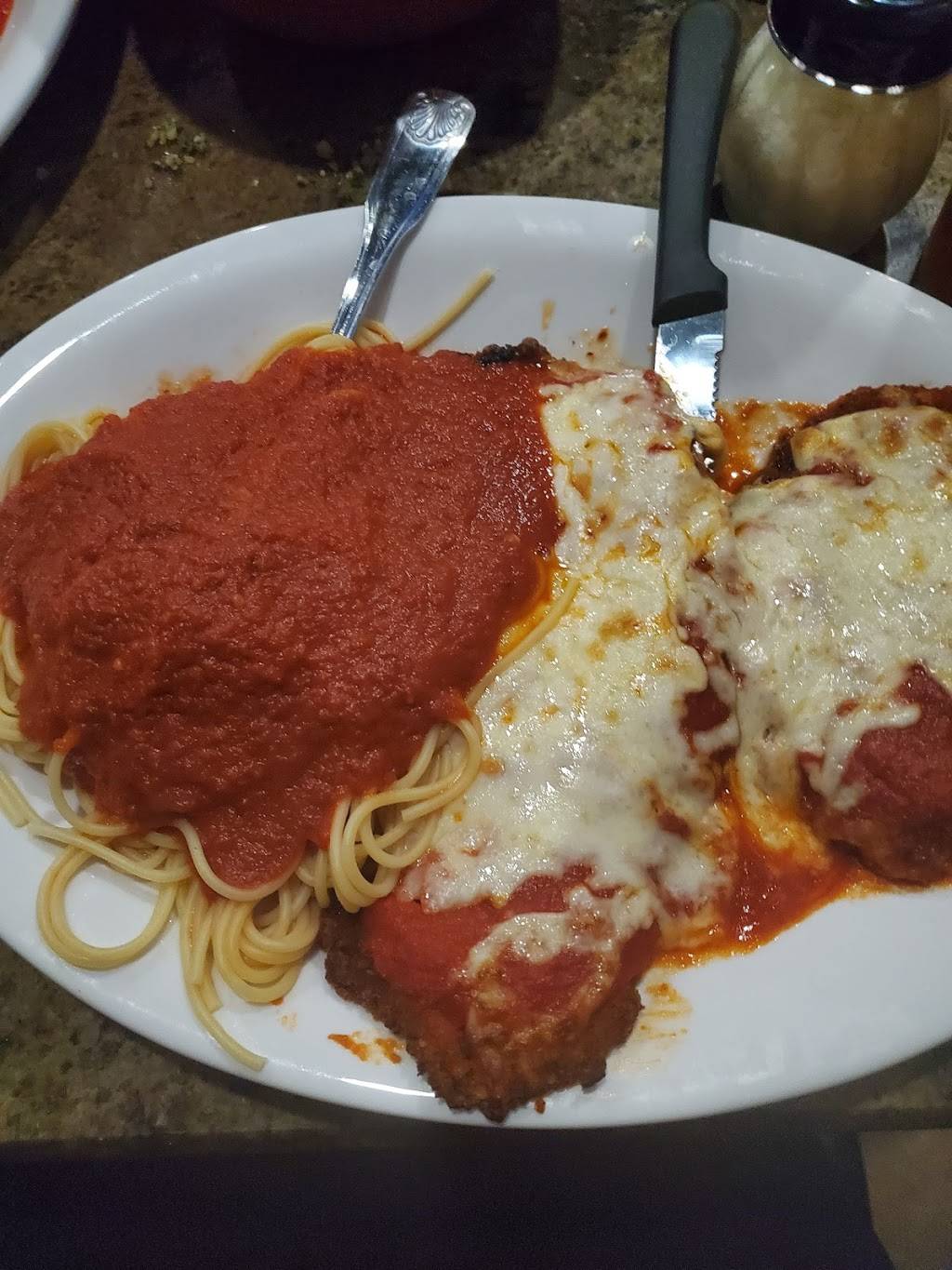 Antonio’s Pizza | restaurant | 3088 Griffin Rd, Dania Beach, FL 33312, USA | 9547444845 OR +1 954-744-4845