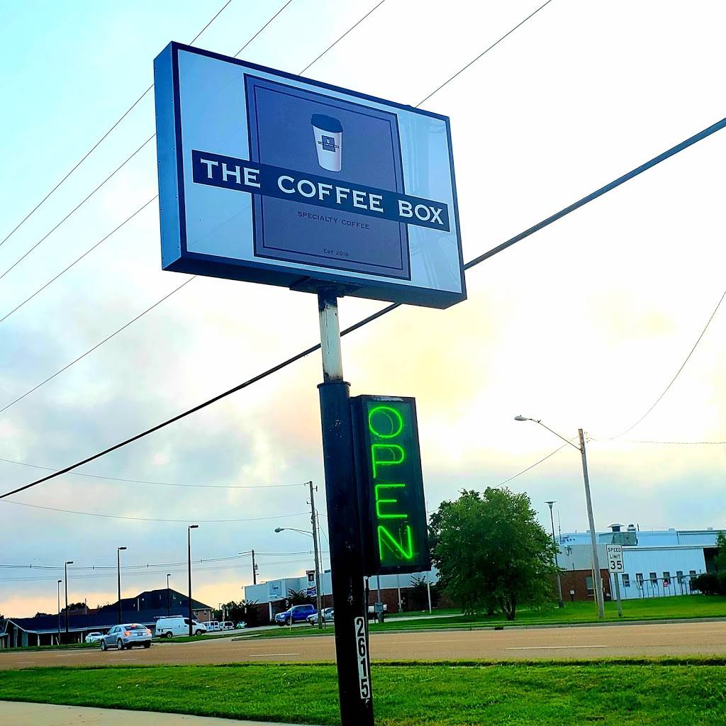 The Coffee Box | bakery | 2615 N Center St, Maryville, IL 62062, USA | 6182238060 OR +1 618-223-8060