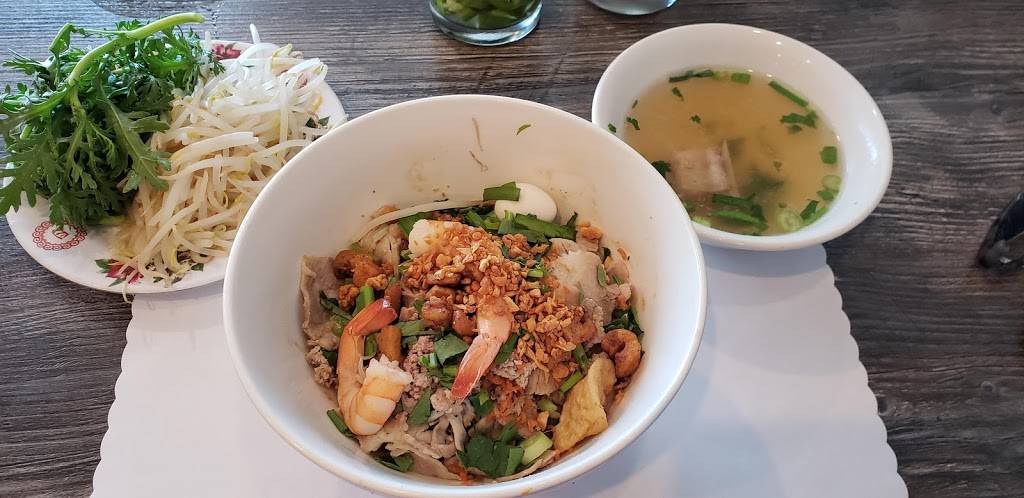 Cô Ba | restaurant | 10642 Westminster Ave, Garden Grove, CA 92843, USA | 7145374920 OR +1 714-537-4920