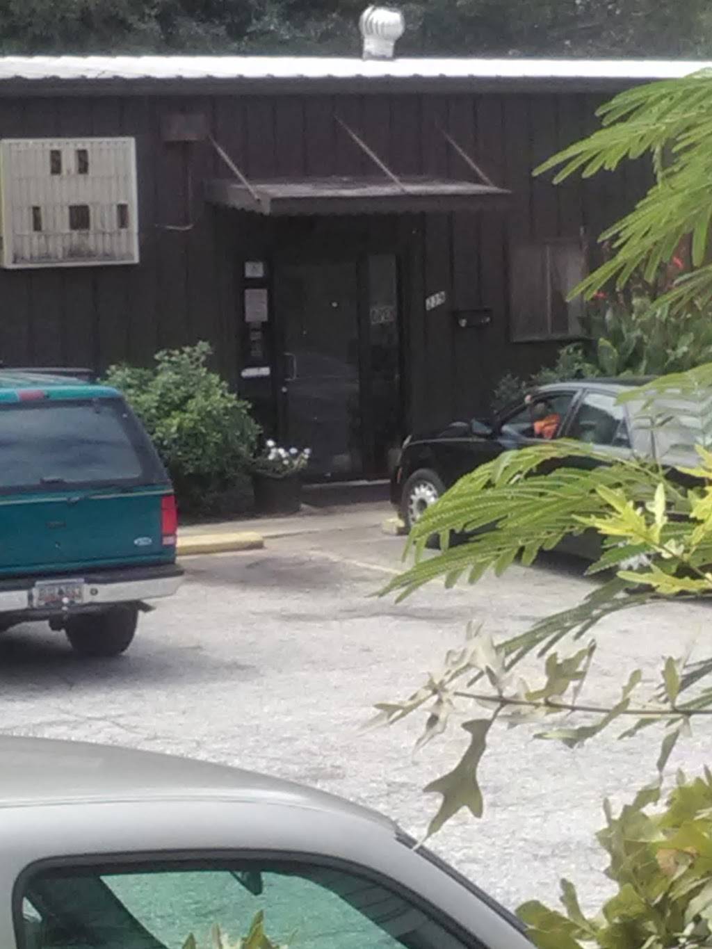 S & S Restaurant | restaurant | 239 Magnolia Ave # E, Greenwood, SC 29646, USA | 8645380418 OR +1 864-538-0418