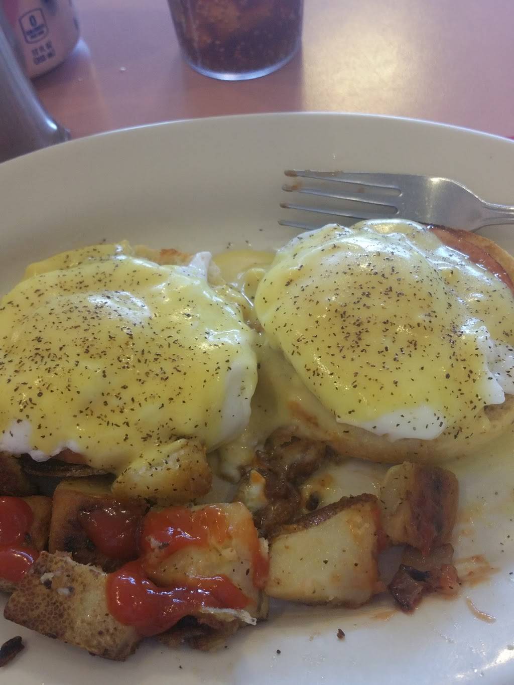 Ashleys Inc | cafe | 916 Washington St, Braintree, MA 02184, USA | 7818488895 OR +1 781-848-8895