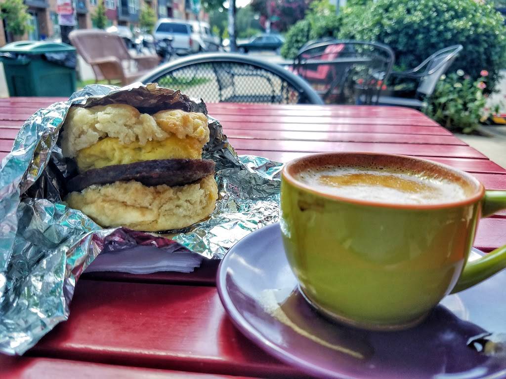 Smelly Cat Coffee House & Roastery | cafe | 514 E 36th St, Charlotte, NC 28205, USA | 7043749656 OR +1 704-374-9656