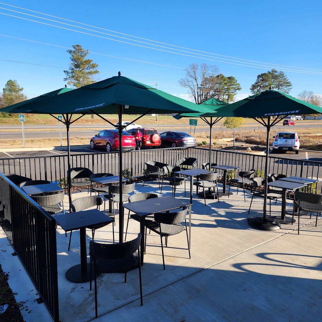 Starbucks | cafe | 14561 Hwy 231 - 431 N, Hazel Green, AL 35750, USA | 2566932512 OR +1 256-693-2512