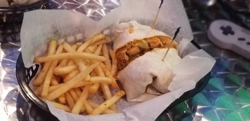 Geeked Out Pub and Grille | restaurant | 1439 Town Center Blvd, Brunswick, OH 44212, USA | 3307413377 OR +1 330-741-3377