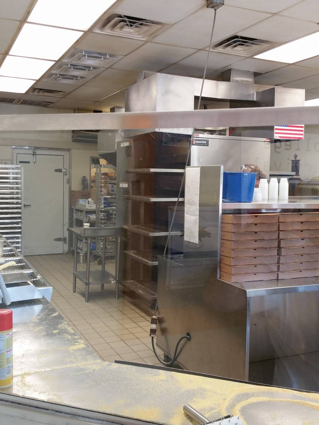 Pizza X Campus | restaurant | 1791 E 10th St, Bloomington, IN 47408, USA | 8123397737 OR +1 812-339-7737