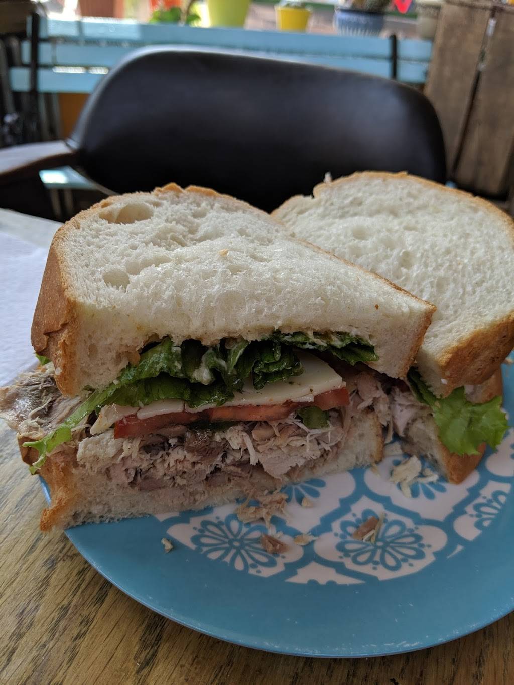 Evelyns Sandwich Factory | restaurant | 15 Niagara St, Welland, ON L3C 1H8, Canada | 9057349316 OR +1 905-734-9316