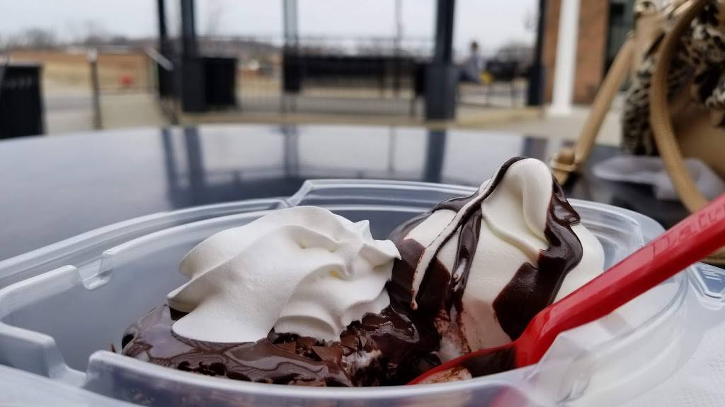 Dairy Queen (Treat Only) | restaurant | 41490 Grand River Ave E, Novi, MI 48375, USA | 2484491766 OR +1 248-449-1766