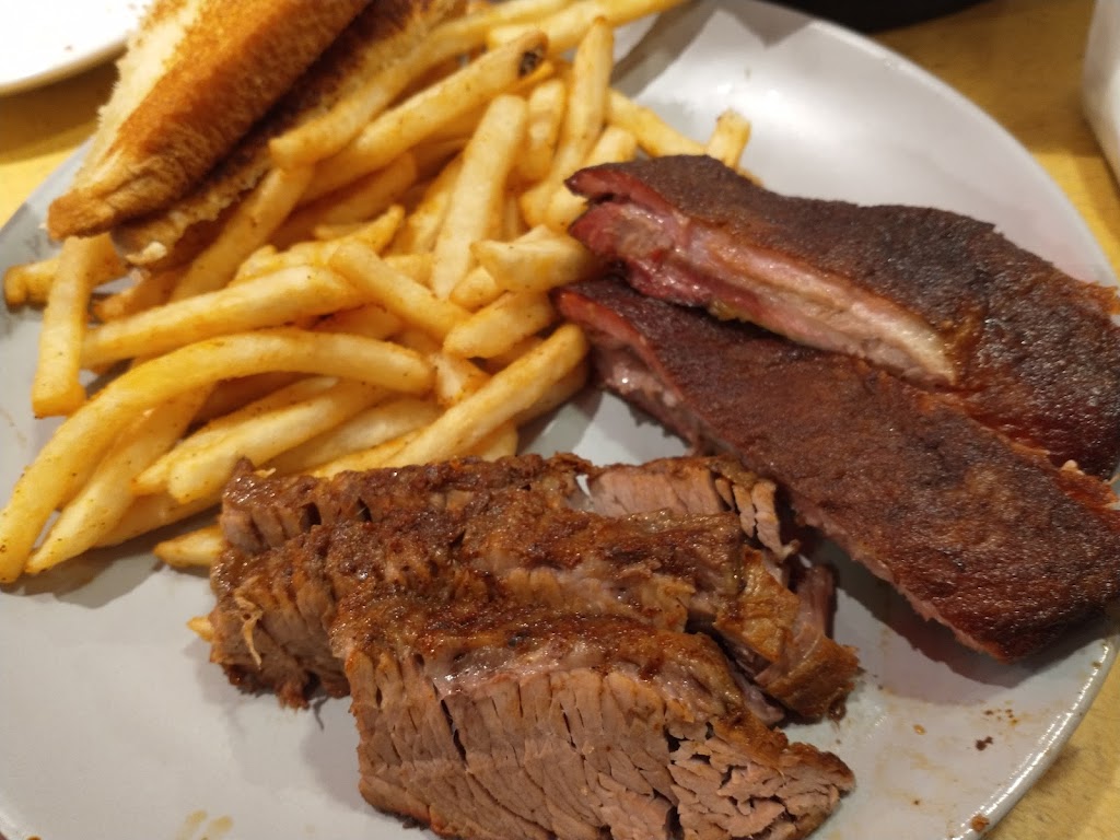 RibCrib BBQ | restaurant | 1750 Larue Rd, Garden City, KS 67846, USA | 6208055080 OR +1 620-805-5080