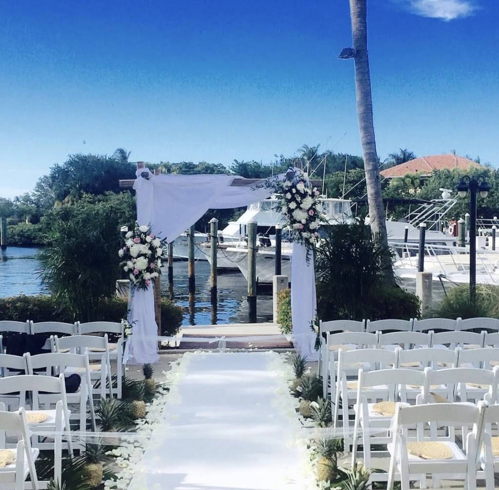 Out of the Blue Celebrations | restaurant | 3238 Casseekey Island Rd, Jupiter, FL 33477, USA | 5617412882 OR +1 561-741-2882