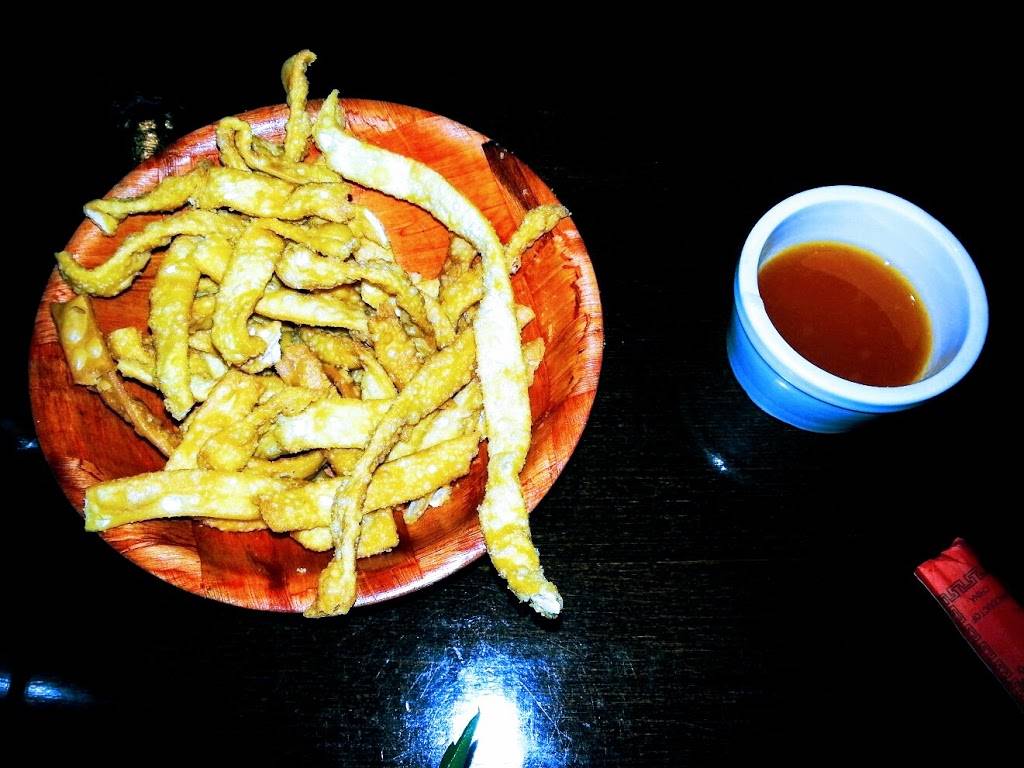 Noodles 28 | restaurant | at, 29번가, 417 3rd Ave, New York, NY 10016, USA | 2126792888 OR +1 212-679-2888