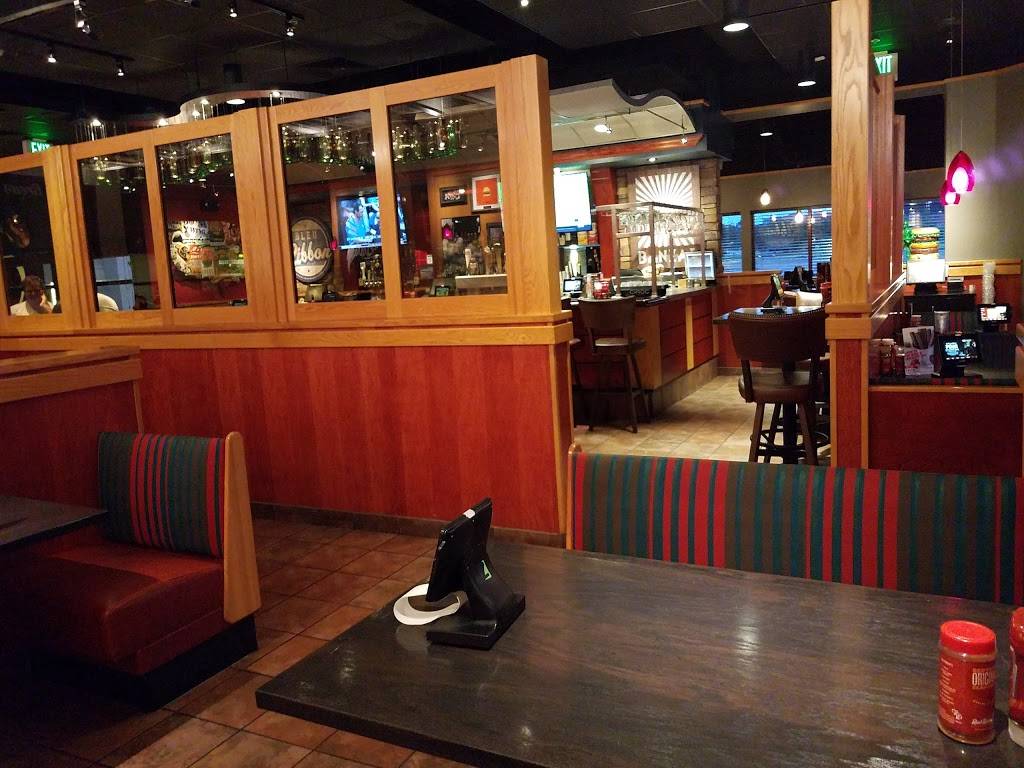 Red Robin Gourmet Burgers and Brews | restaurant | 8200 Perry Hall Blvd #2425, Baltimore, MD 21236, USA | 4109331768 OR +1 410-933-1768