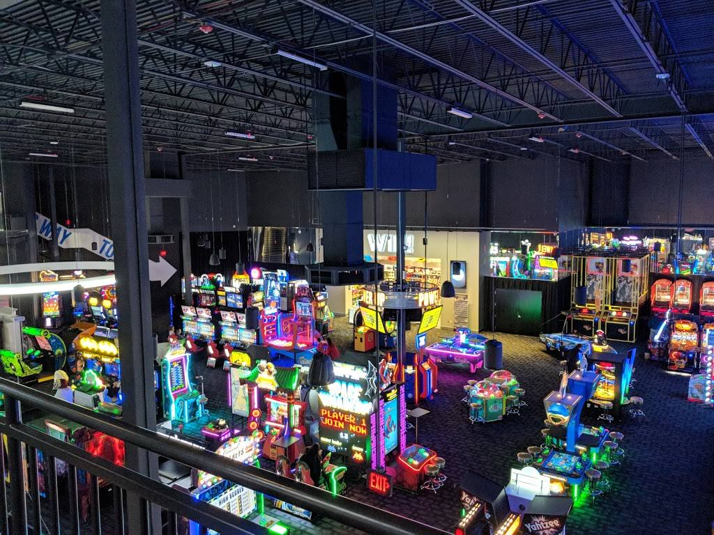 Dave & Busters | restaurant | 6811 W 135th St, Overland Park, KS 66223, USA | 9132493900 OR +1 913-249-3900