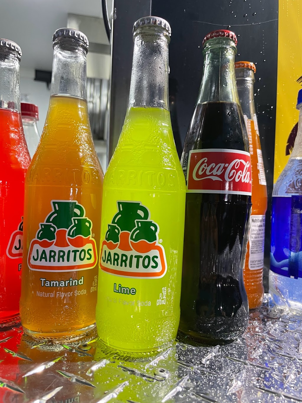 Tacos El Costeño | restaurant | 3005 S Tuttle Ave, Sarasota, FL 34239, USA | 9412346231 OR +1 941-234-6231