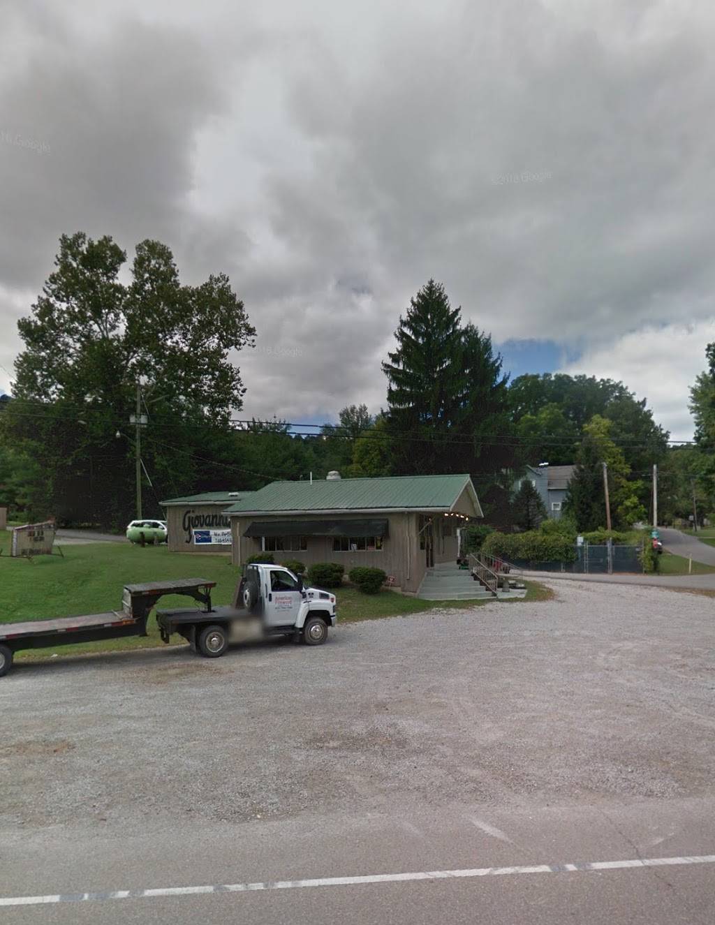 Minix Giovanni’s II | restaurant | 21430 OH-73, West Portsmouth, OH 45663, USA | 7408586636 OR +1 740-858-6636