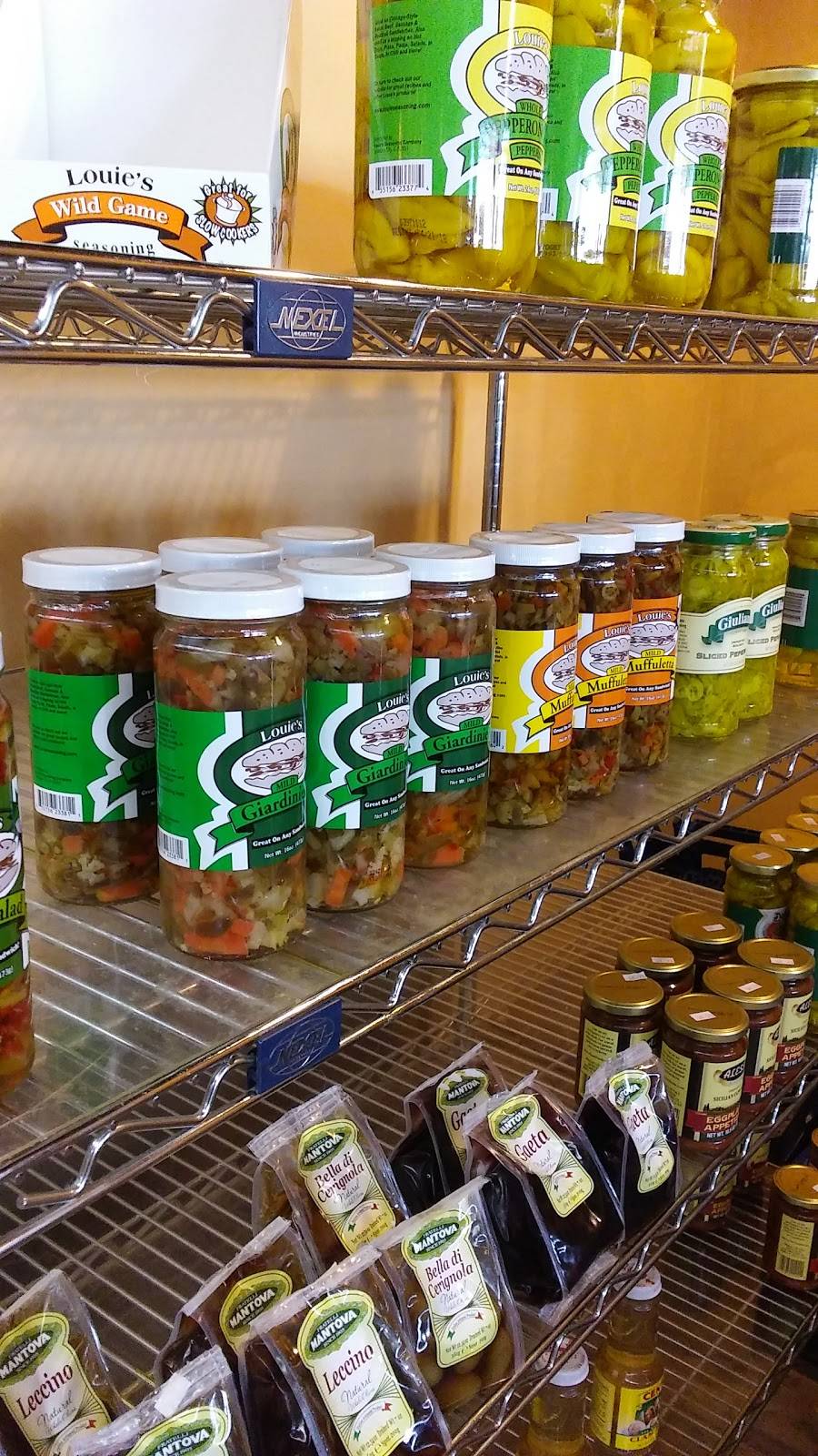 Louies P&R | restaurant | 120 E Walnut St, Herrin, IL 62948, USA | 6189423394 OR +1 618-942-3394