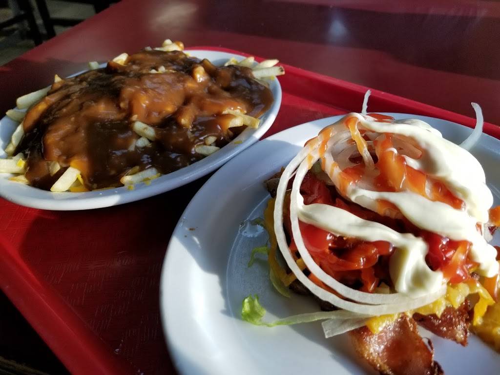 Munchies | restaurant | 4206 Oil Heritage Rd, Petrolia, ON N0N 1R0, Canada | 5198821000 OR +1 519-882-1000