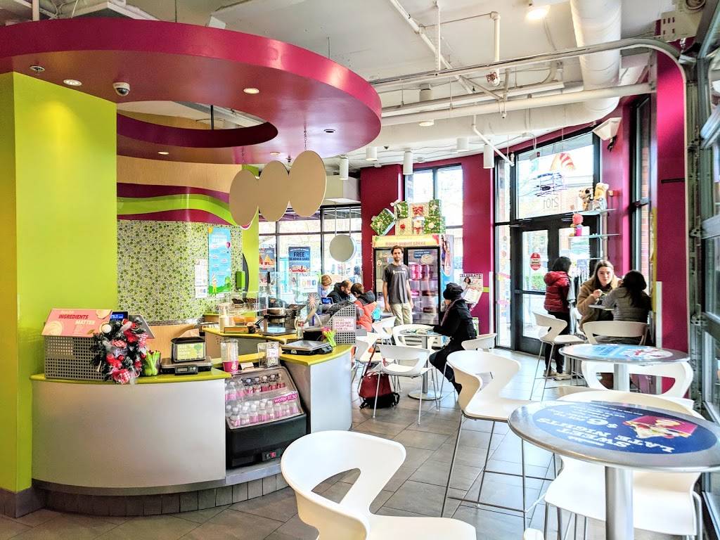 Menchies Frozen Yogurt | bakery | 2101 Queen Anne Ave N #104, Seattle, WA 98109, USA | 2062161650 OR +1 206-216-1650
