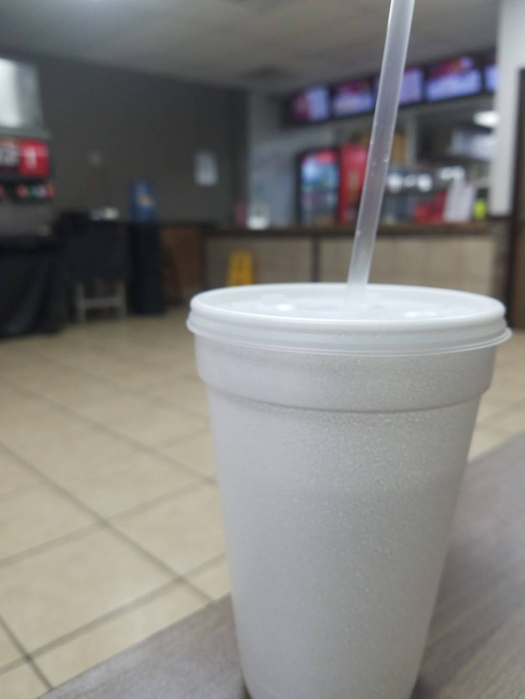 Dallas Chicken | restaurant | 7019, 2909 Belt Line Rd, Garland, TX 75044, USA | 9724950080 OR +1 972-495-0080