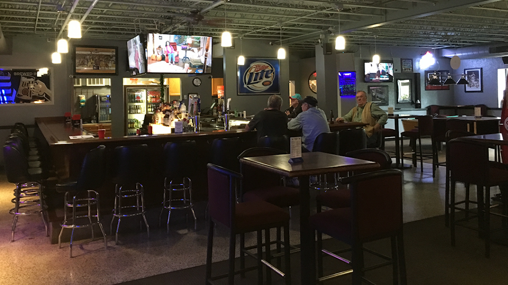 Moonlite Tavern | restaurant | 5515 Broadview Rd, Parma, OH 44134, USA | 2164659606 OR +1 216-465-9606