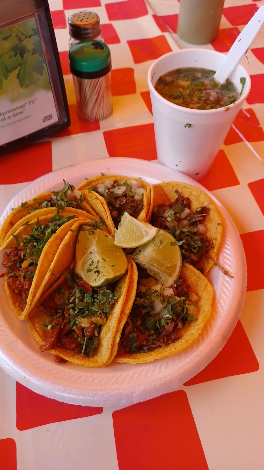 Taqueria El Padrino | restaurant | 4306 W Maryland Ave, Glendale, AZ 85301, USA | 6232211451 OR +1 623-221-1451