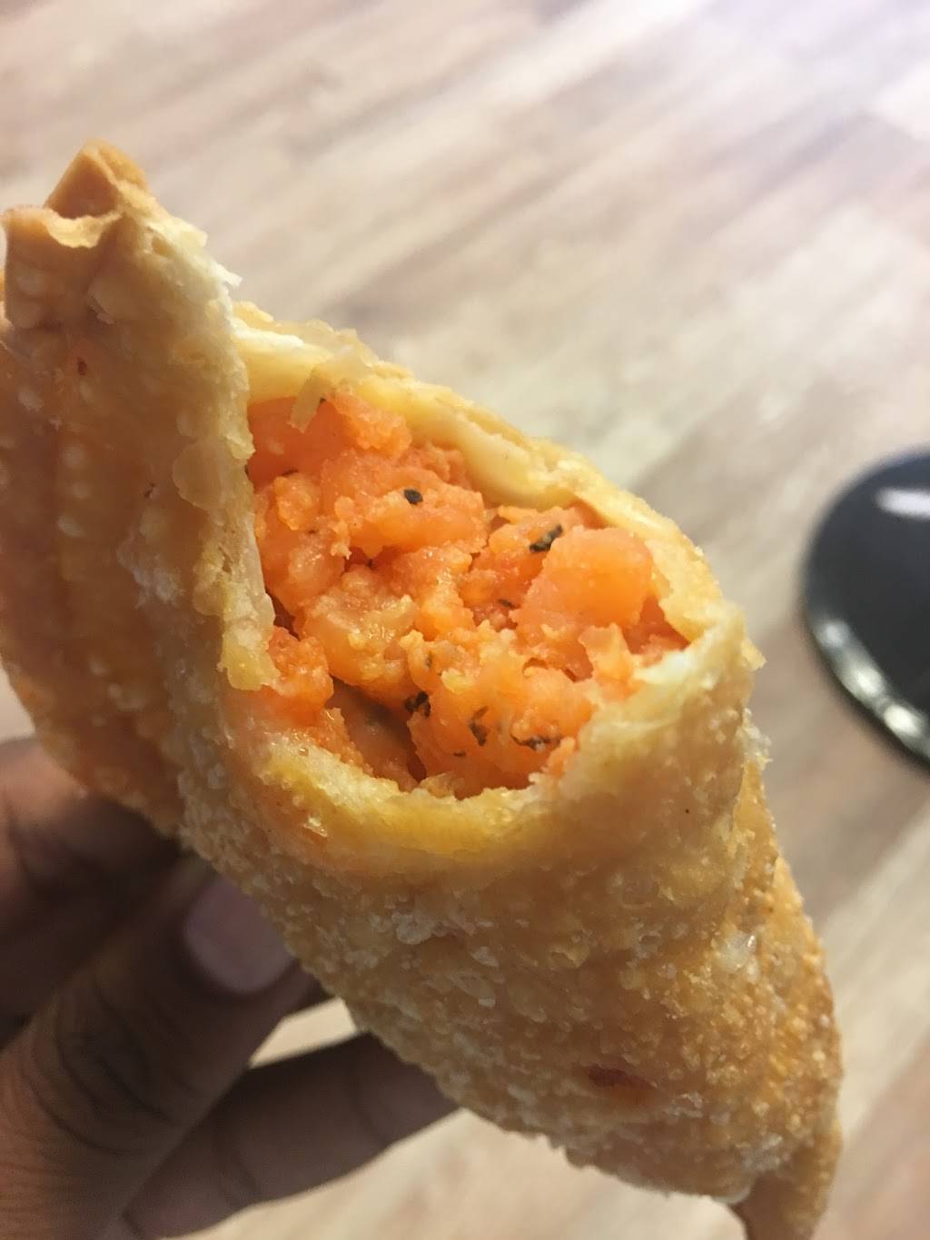 Mambo Empanadas | restaurant | 313 Union Ave, Rutherford, NJ 07070, USA | 2019333888 OR +1 201-933-3888