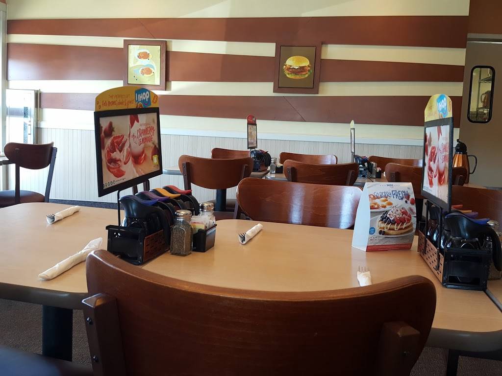 IHOP | restaurant | 2080 County Rd 42 W, Burnsville, MN 55337, USA | 9528984467 OR +1 952-898-4467