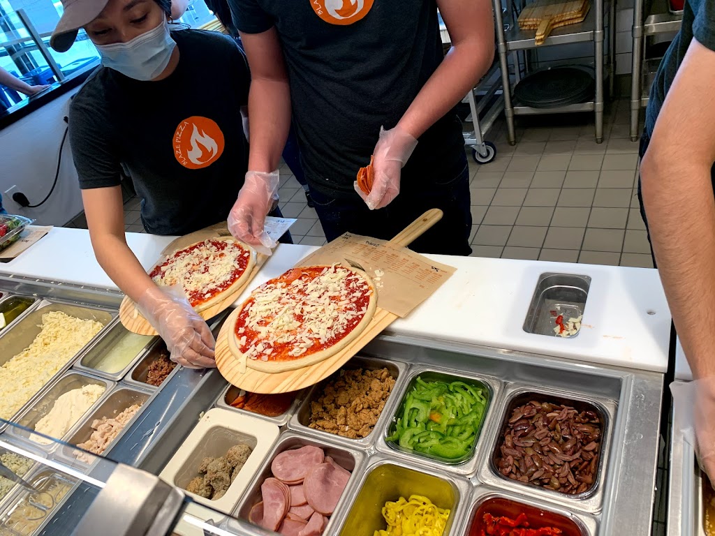 Blaze Pizza | meal takeaway | 1505 N Town E Blvd, Mesquite, TX 75150, USA | 9724309666 OR +1 972-430-9666