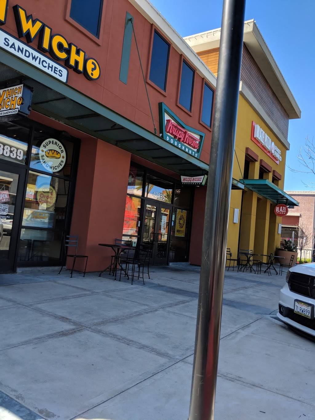 Krispy Kreme | cafe | 43835 Pacific Commons Blvd, Fremont, CA 94538, USA | 5104451357 OR +1 510-445-1357