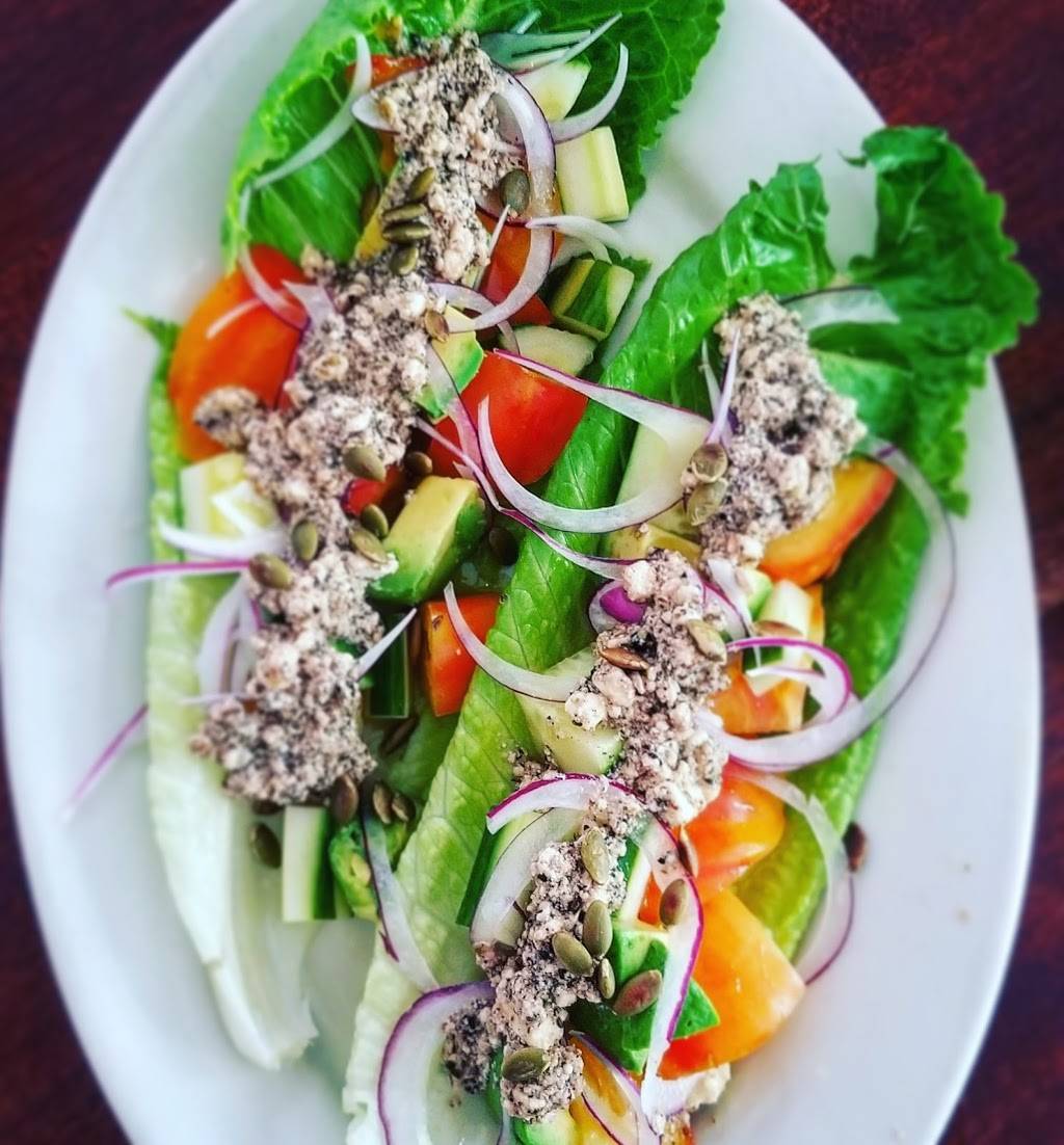 Governors Tavern | restaurant | 14 S 7th St, Hudson, NY 12534, USA | 5186975609 OR +1 518-697-5609