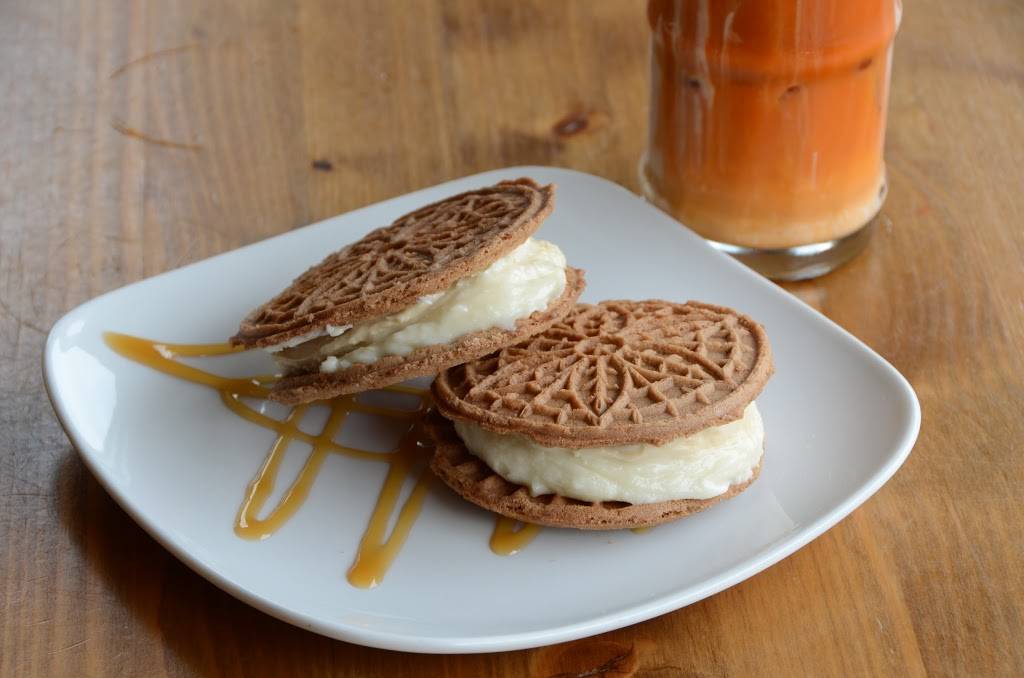 Shoefly Public House | restaurant | 122 E 22nd St, Indianapolis, IN 46202, USA | 3172835007 OR +1 317-283-5007