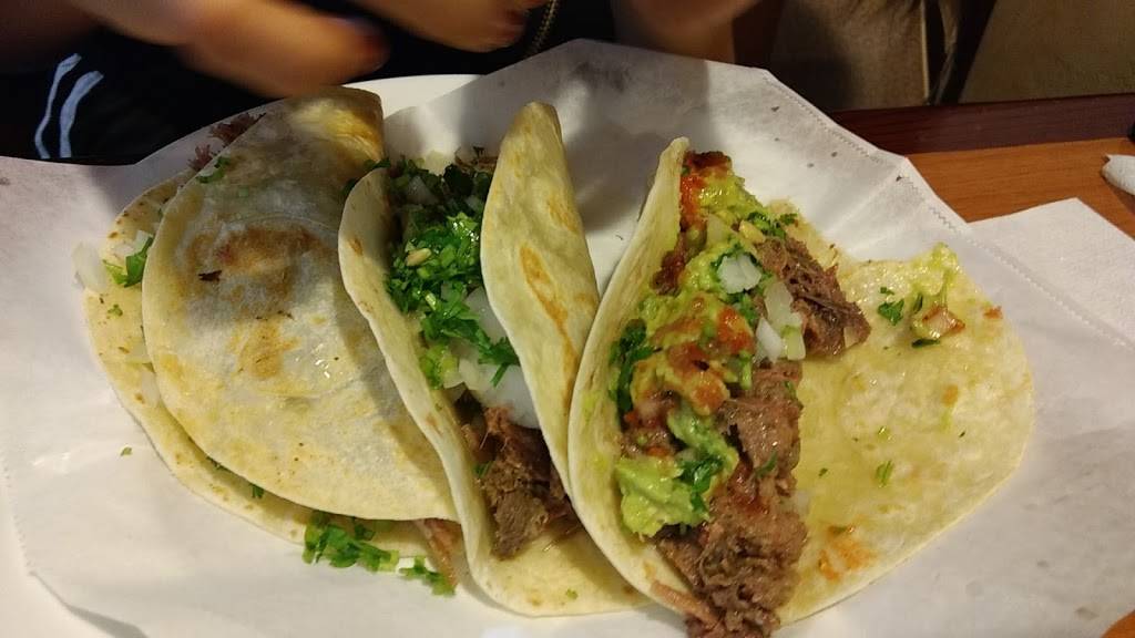 El Tapatio Restaurant | restaurant | 83161 Indio Blvd, Indio, CA 92201, USA | 7603477282 OR +1 760-347-7282