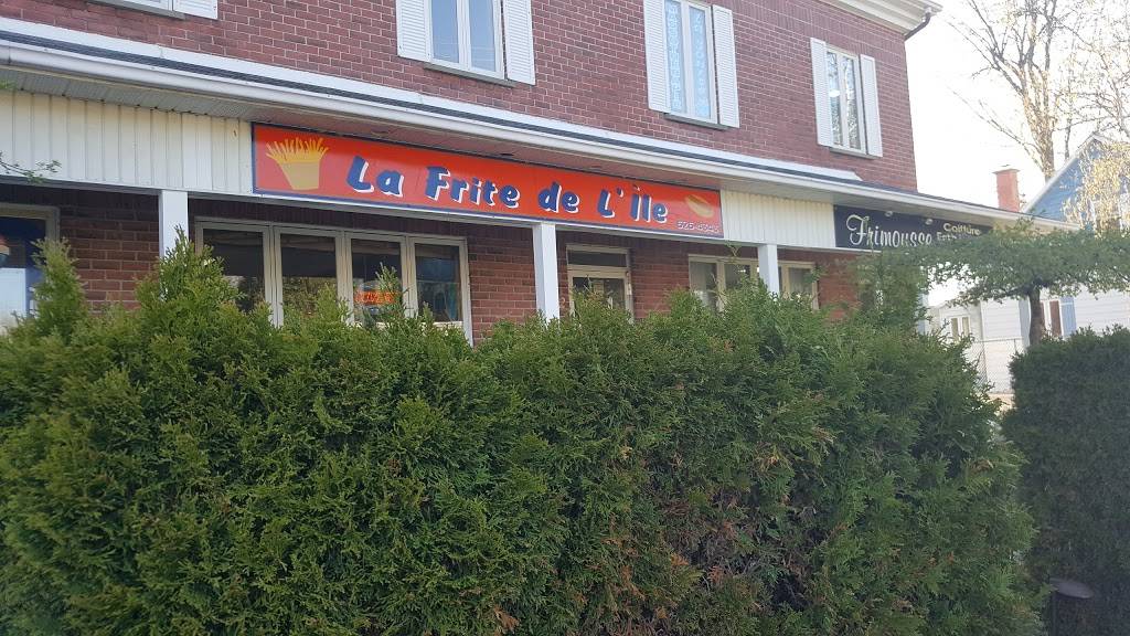 La Frite De L Ile | restaurant | 302 Montée de lÉglise, LÎle-Bizard, QC H9E 1K1, Canada | 5146264343 OR +1 514-626-4343