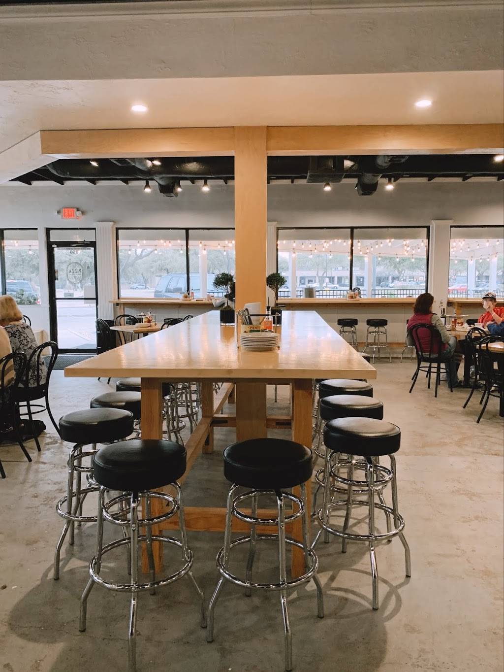 Pizza Americana | restaurant | 800 W Arapaho Rd, Richardson, TX 75080, USA | 4694668406 OR +1 469-466-8406