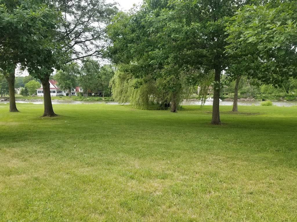 City Park | restaurant | 200 Park Rd, Iowa City, IA 52246, USA | 3193565100 OR +1 319-356-5100