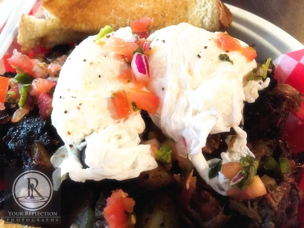 Uncle Bobs BBQ on The Lake | restaurant | 13988 Calvary Rd, Willis, TX 77318, USA | 9368907022 OR +1 936-890-7022