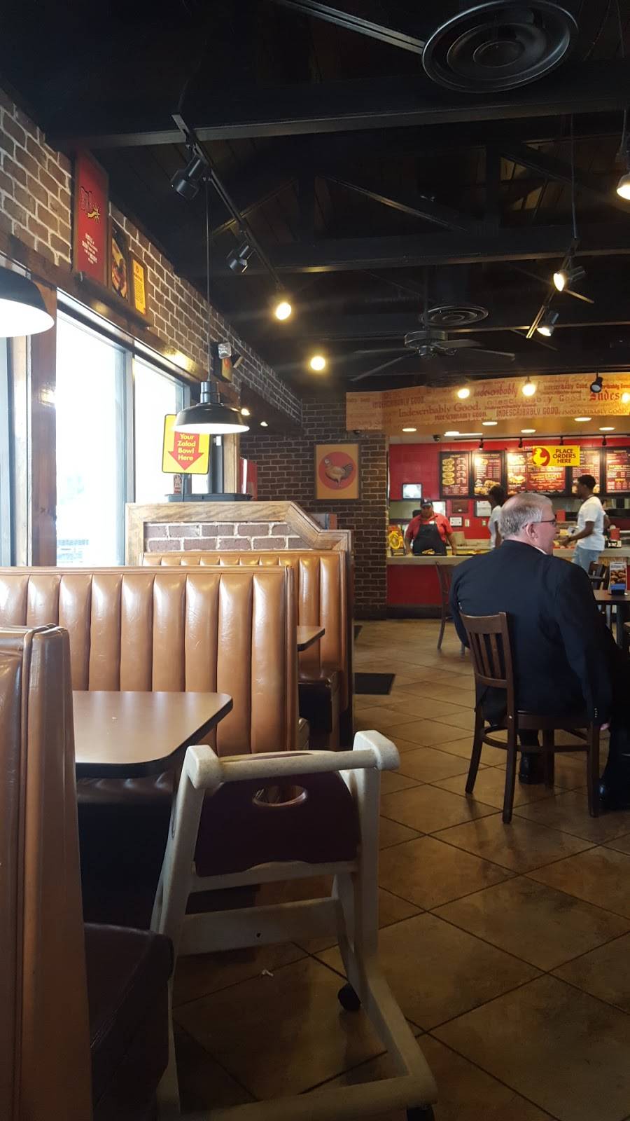 Zaxbys Chicken Fingers & Buffalo Wings | restaurant | 2024 Cumberland Ave, Knoxville, TN 37916, USA | 8655454416 OR +1 865-545-4416