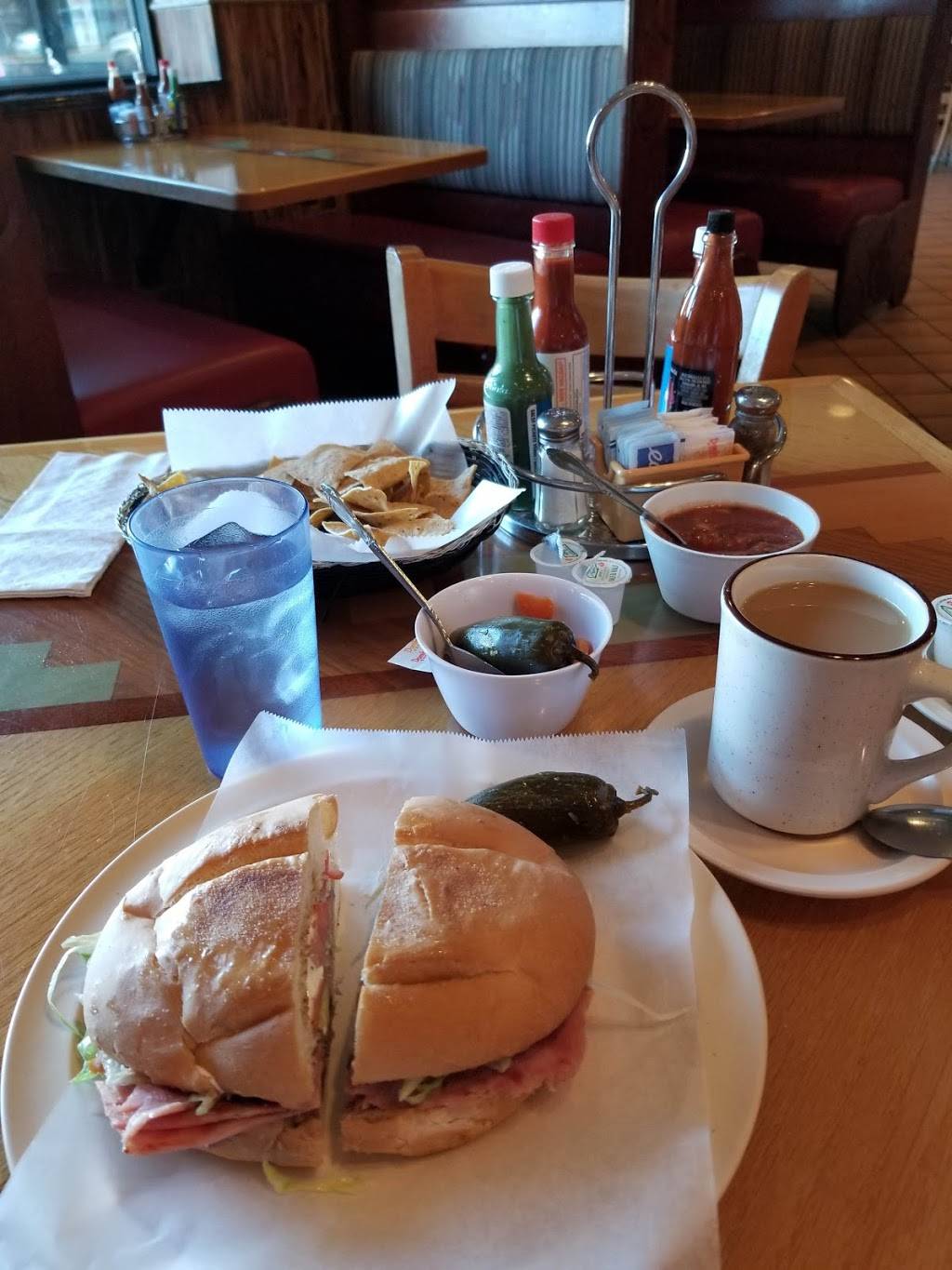 Cocula Restaurant | restaurant | 4836 W Cermak Rd, Cicero, IL 60804, USA | 7086520500 OR +1 708-652-0500