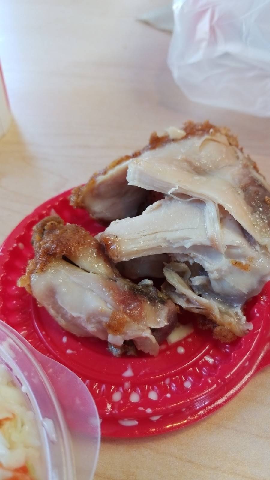 KFC | restaurant | 5318 Washington St, West Roxbury, MA 02132, USA | 6173272208 OR +1 617-327-2208