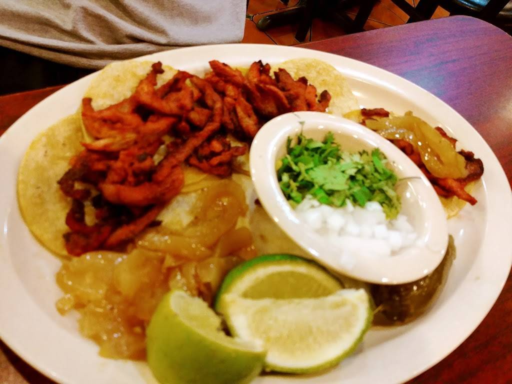 Tostada Regia Park Place | restaurant | 8024 Park Pl Blvd, Houston, TX 77087, USA | 7137509688 OR +1 713-750-9688