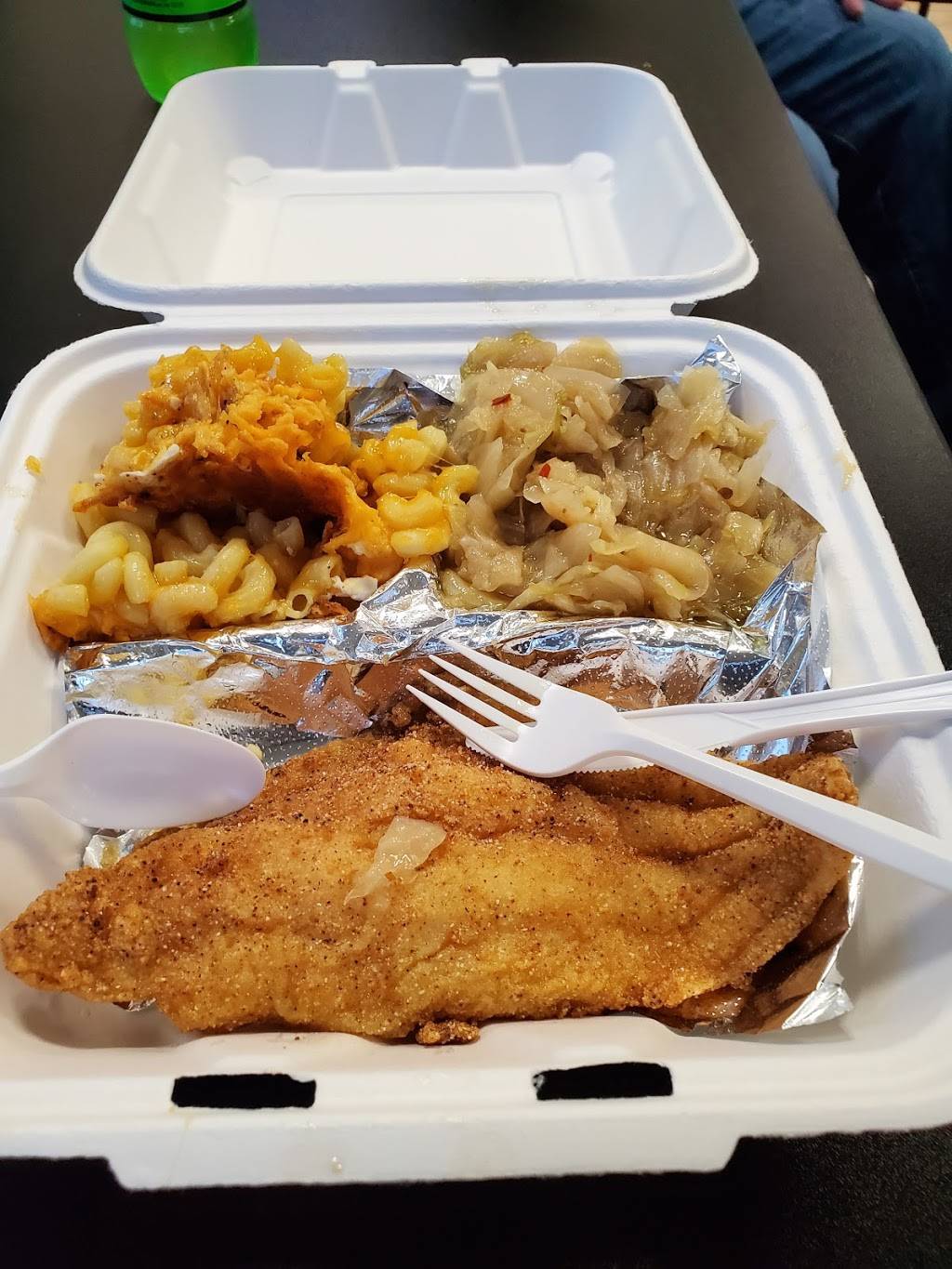 Nanas Southern Kitchen | restaurant | 10234 SE 256th St, Kent, WA 98030, USA | 2532436711 OR +1 253-243-6711